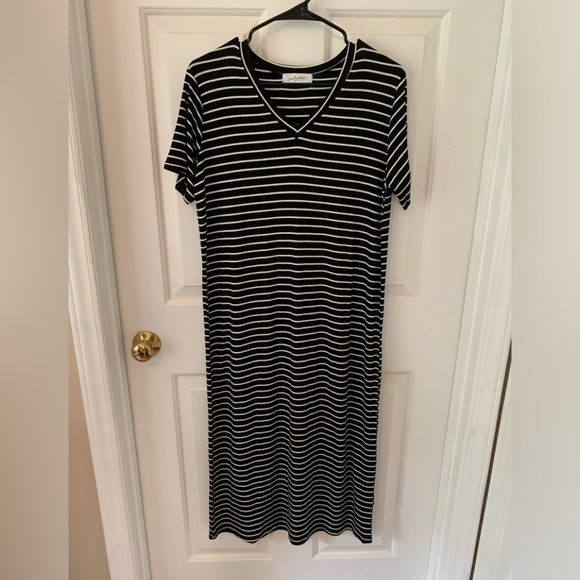 NWOT Carly Jean Los Angeles Eden Ribbed Dress - Size Small - Picture 3 of 8